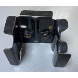 Кронштейн усилителя переднего бампера левый Nissan P12/N16 62211AU330