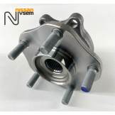Ступица передняя (оригинал) Nissan T32R/J11R