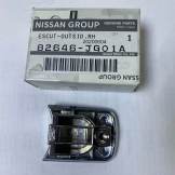 Облицовка задней ручки двери R=L (хром) Nissan 82646JG01A 82646JG01A